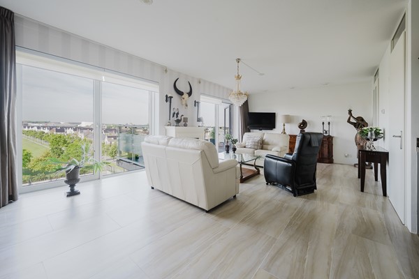 Medium property photo - Hongerlandsedijk 62, 3201 LW Spijkenisse